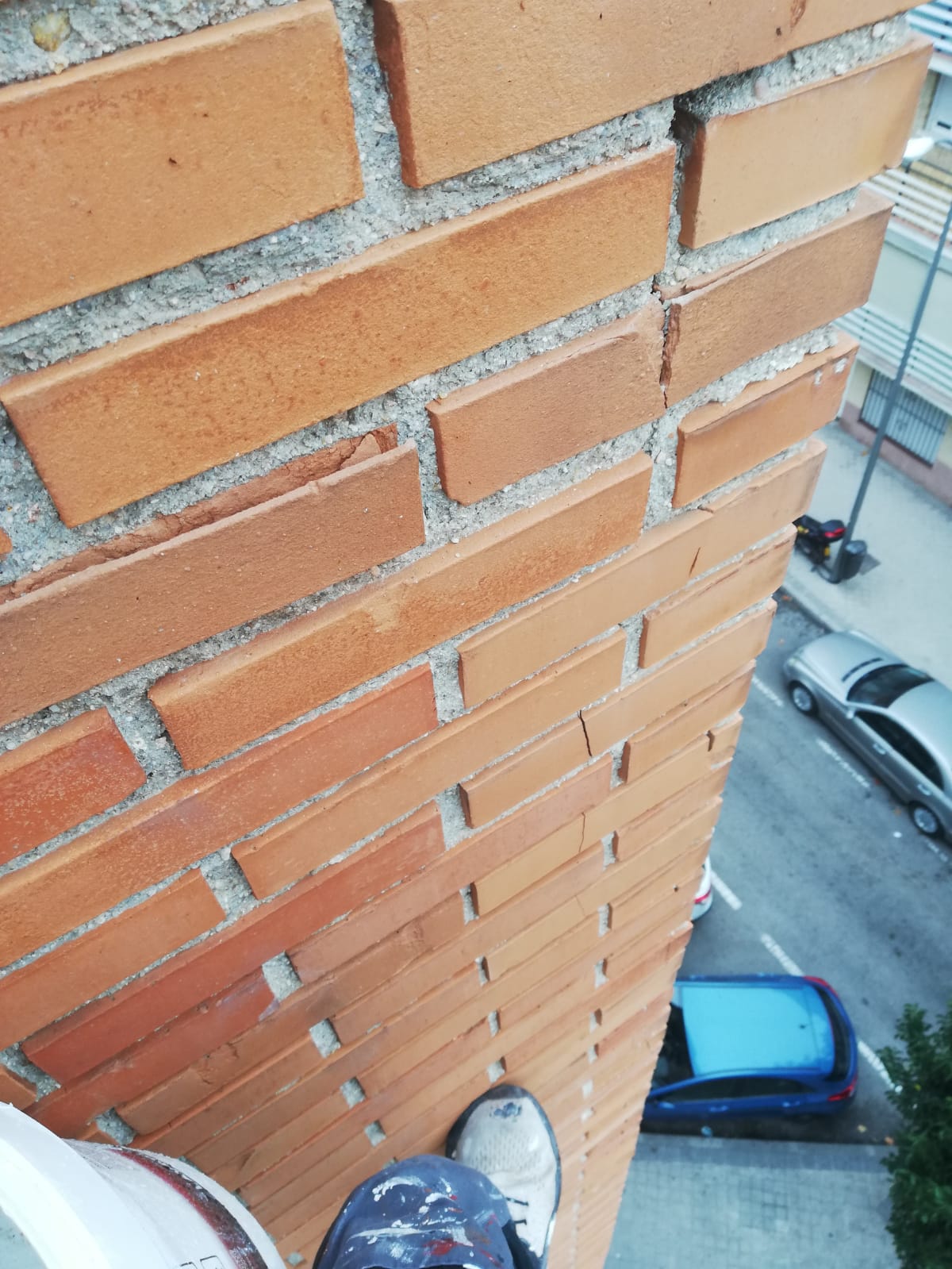 Equipo de SAFIR OBRAS trabajando